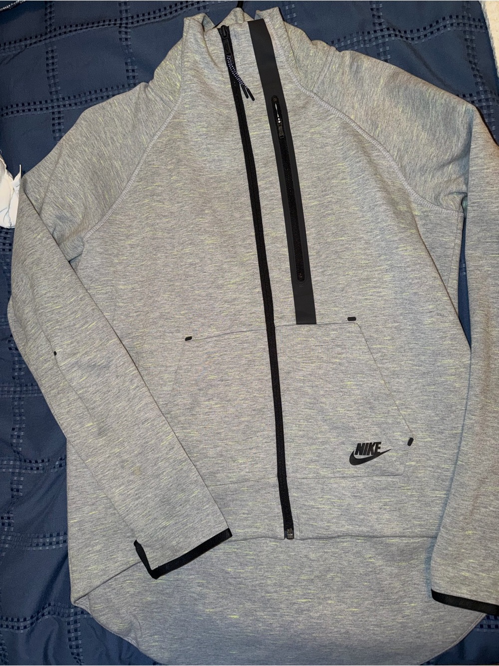 Nike women’s Grey Full-Zip Performance Jacket